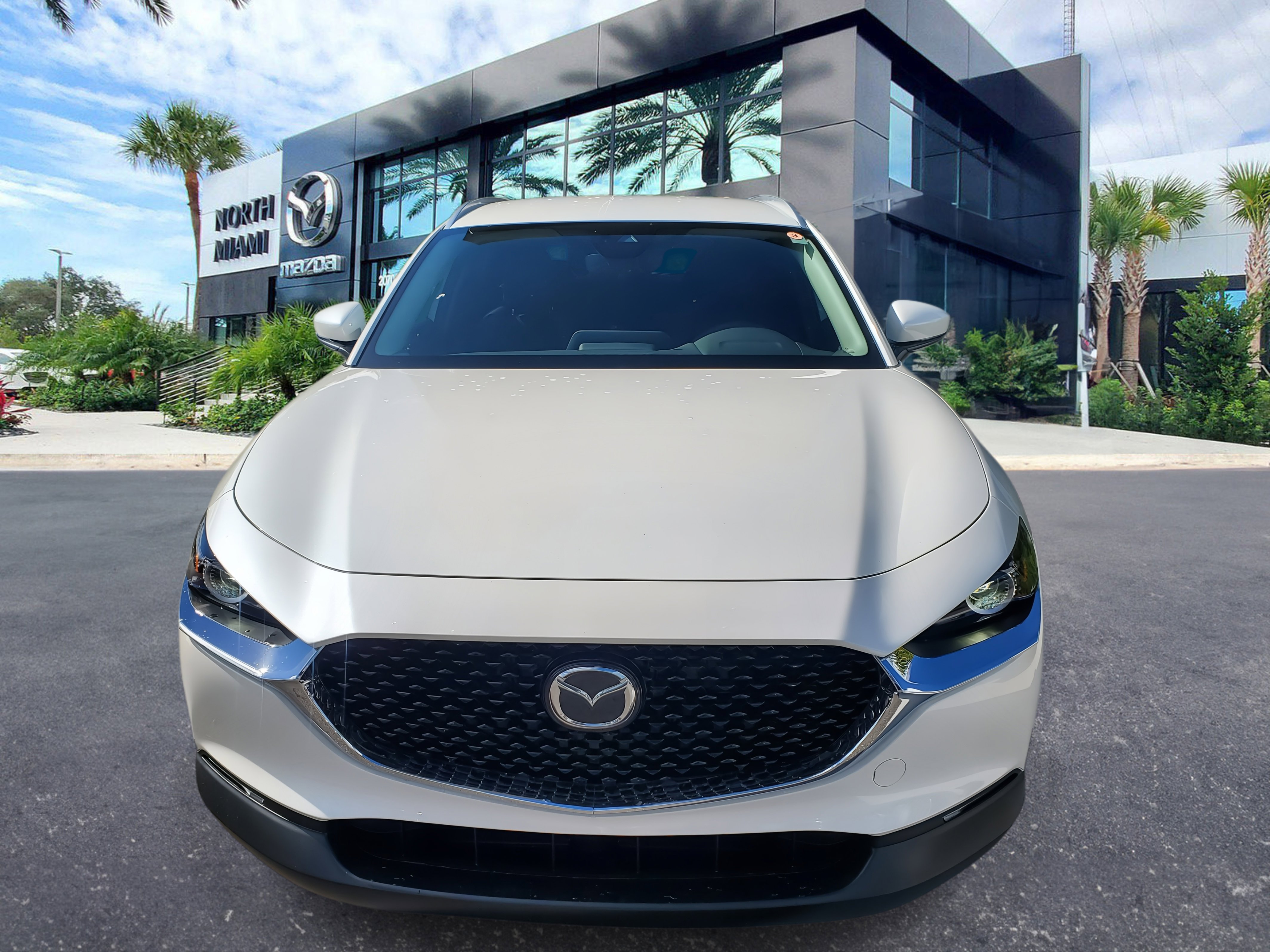 2025 Mazda CX-30 2.5 S Preferred photo 2