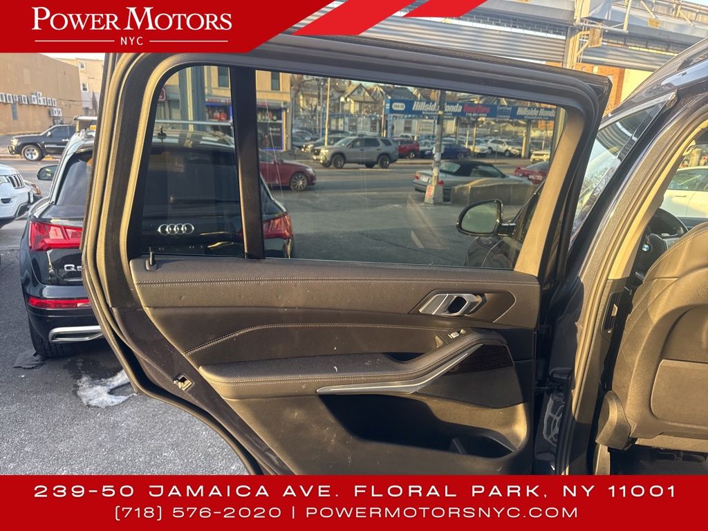 2021 Bmw X7 xDrive40i photo 25