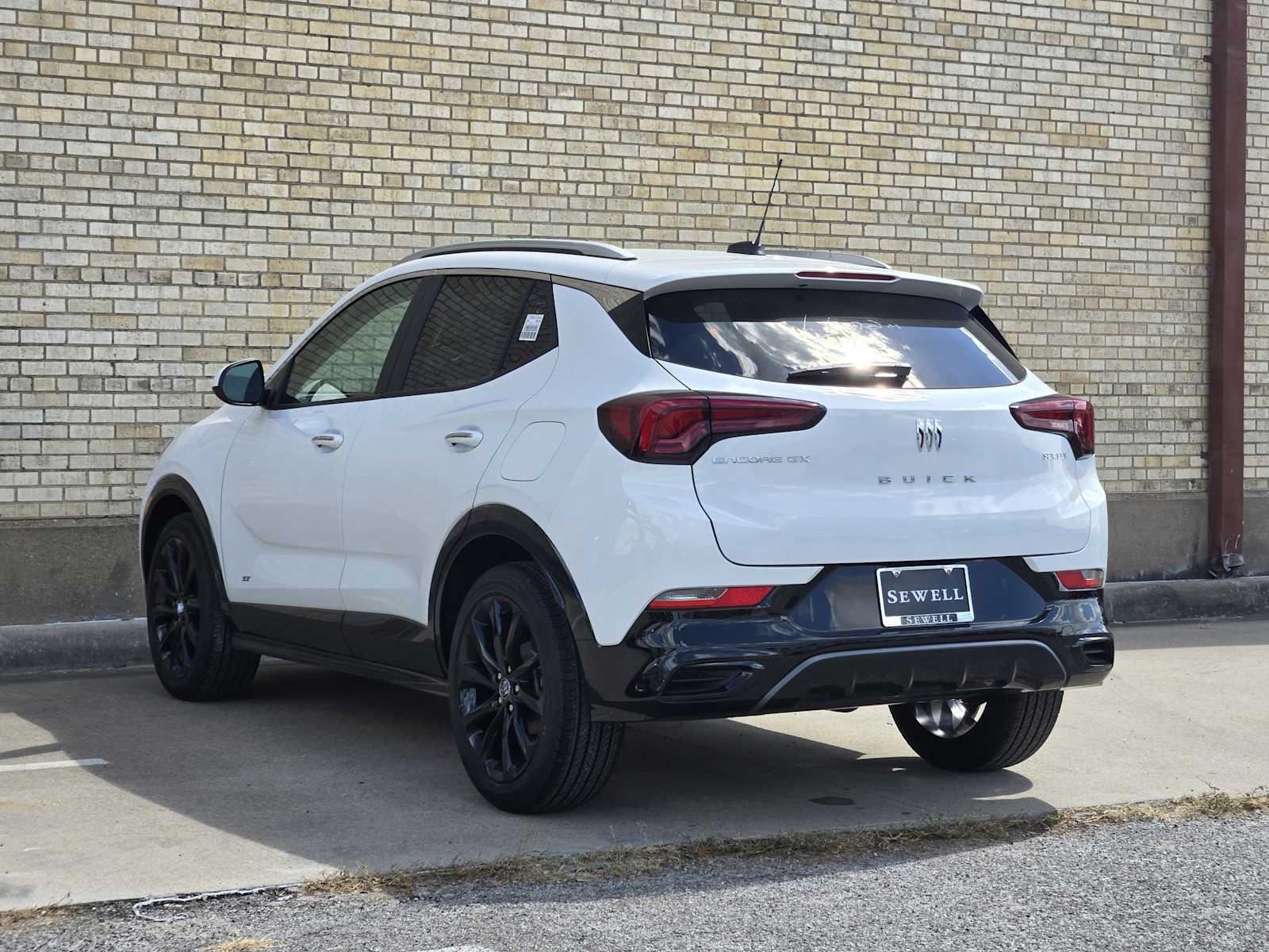 2026 Buick Encore Sport Touring photo 4