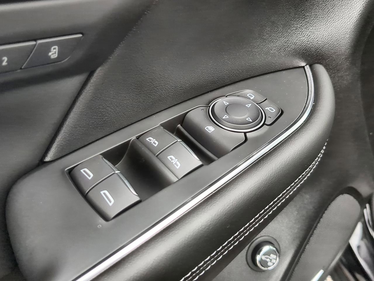 2025 Buick Envision Avenir photo 23
