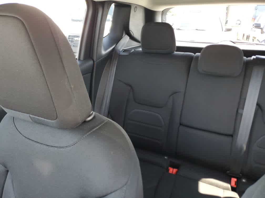 2022 Jeep Renegade Latitude photo 14