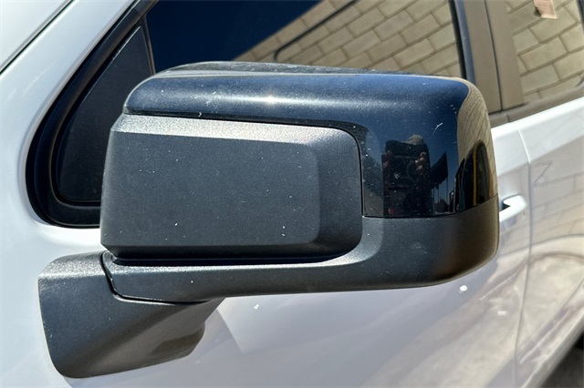 2023 Chevrolet Silverado 1500 RST photo 13