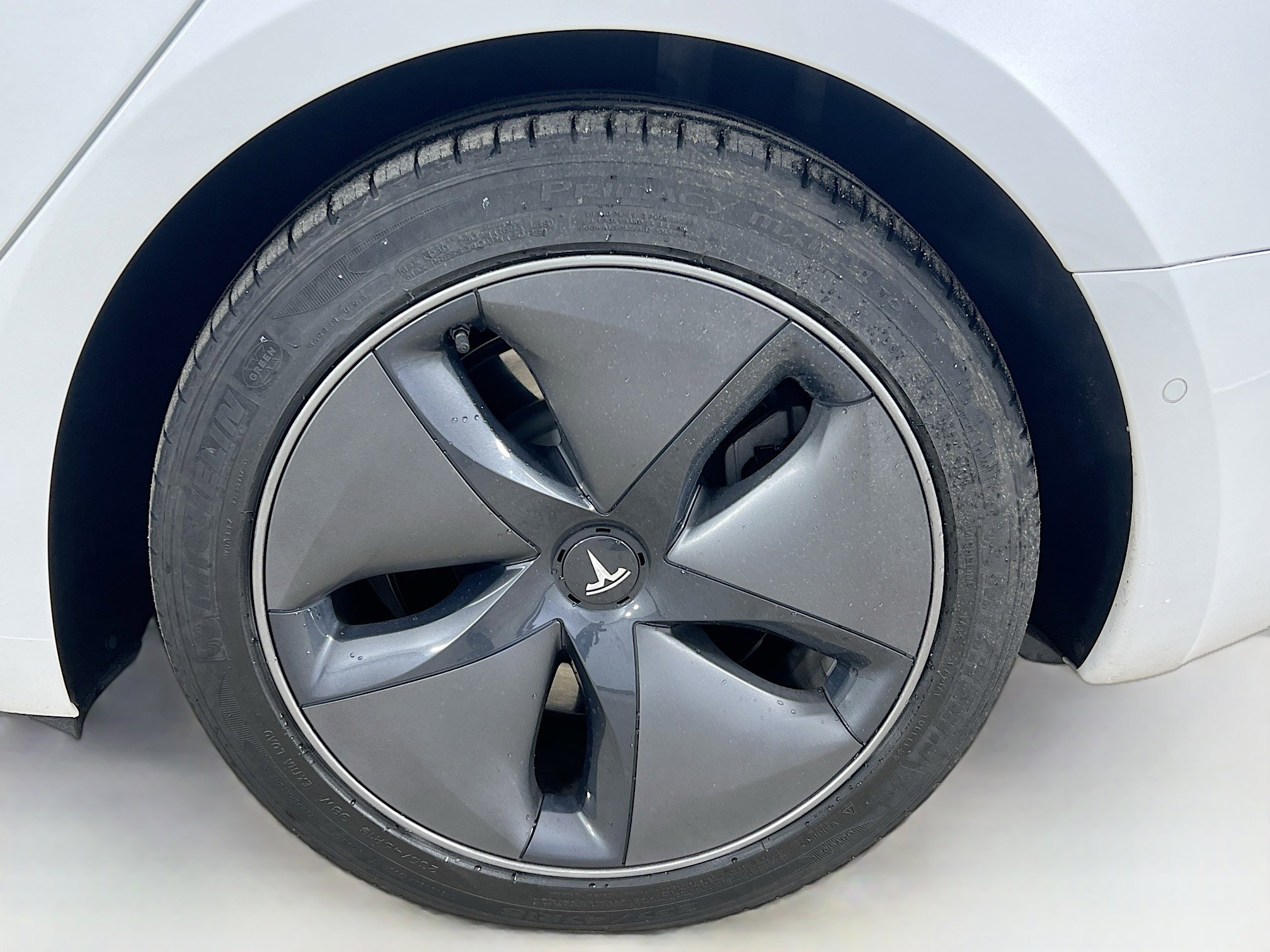 2019 Tesla Model 3 Long Range photo 27