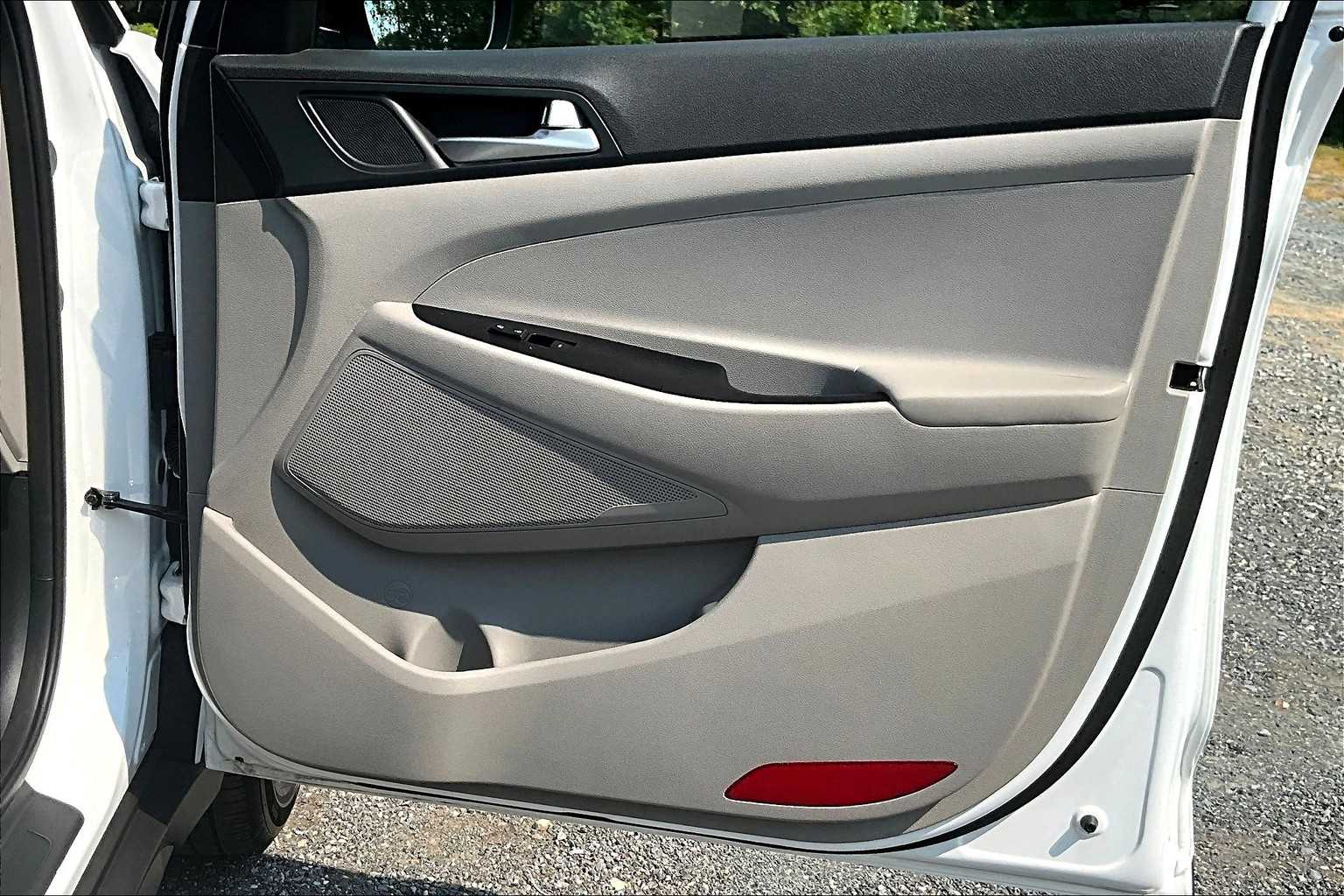 2021 Hyundai Tucson SE photo 41