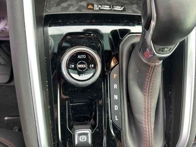 2023 Chevrolet Colorado Z71 photo 11