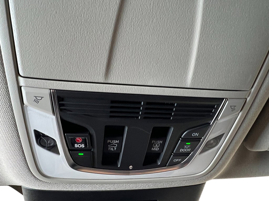 2026 Acura MDX SH-AWD Technology photo 22