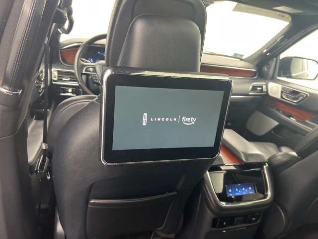 2023 Lincoln Navigator L Reserve photo 23
