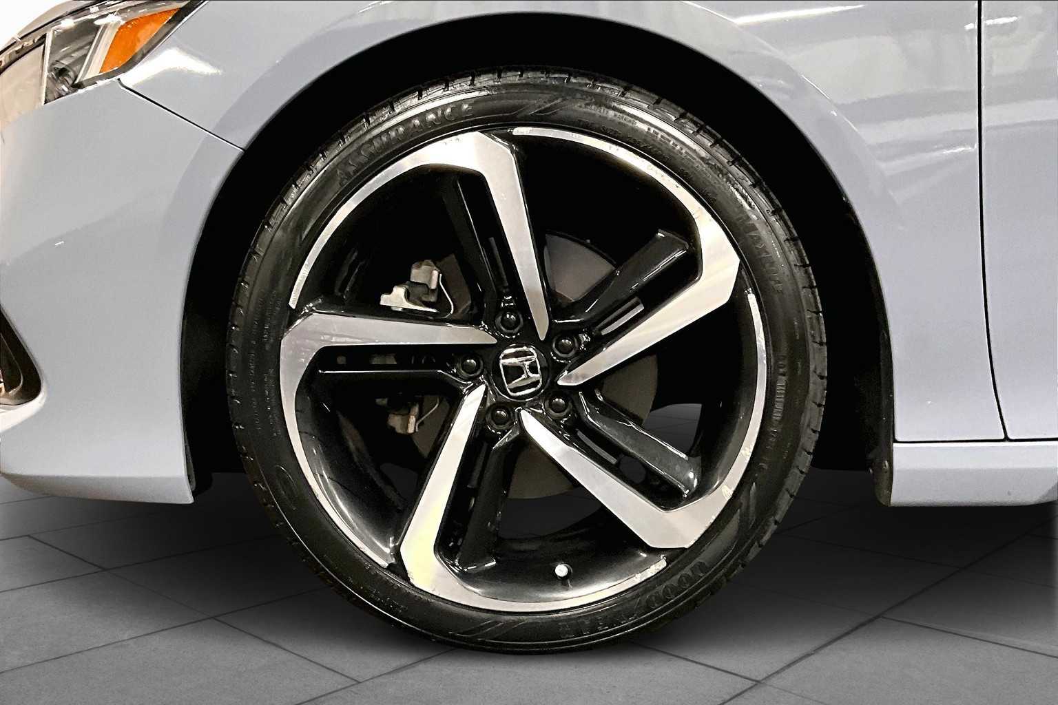 2022 Honda Accord Sport photo 10