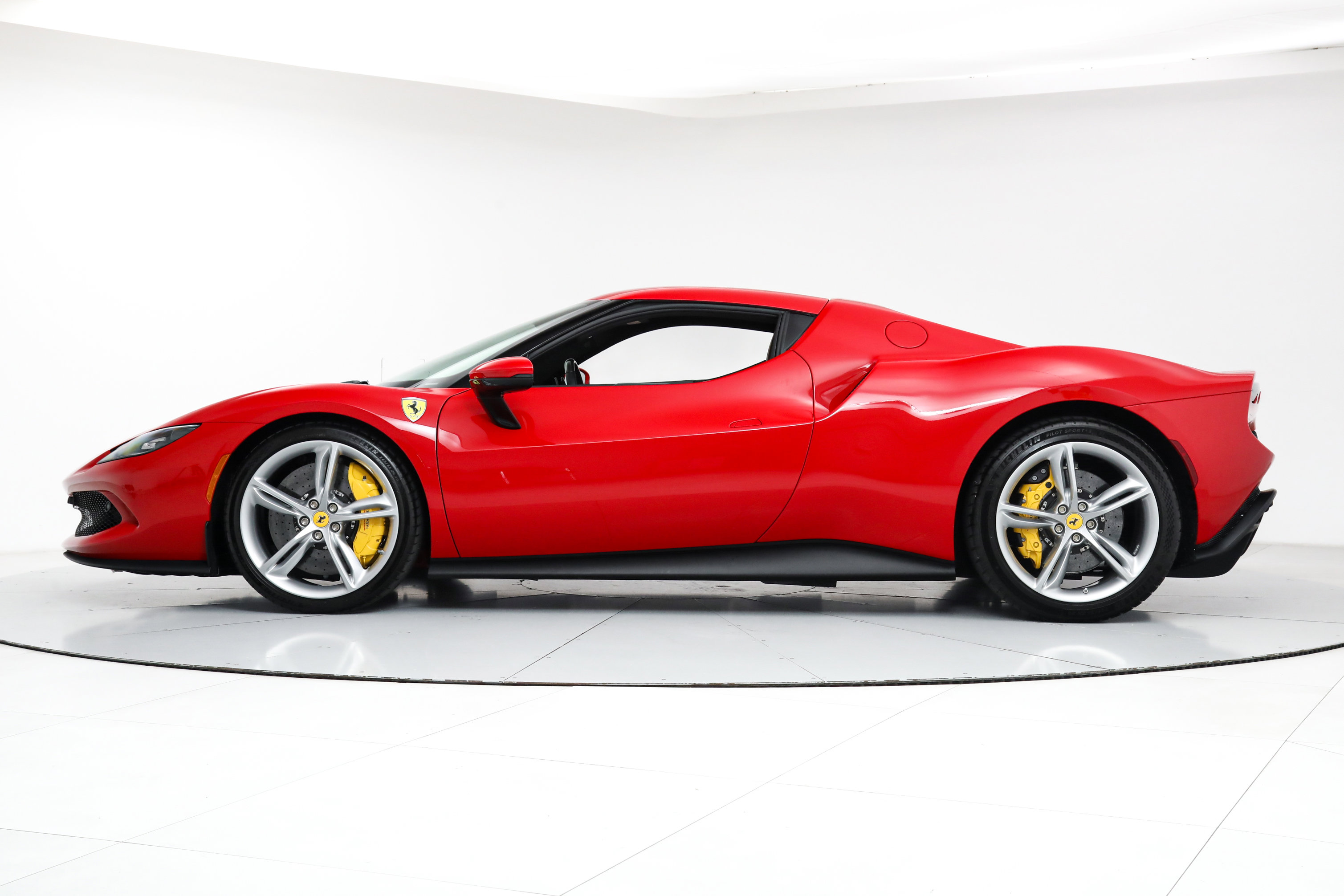 2023 Ferrari 296 GTB photo 4