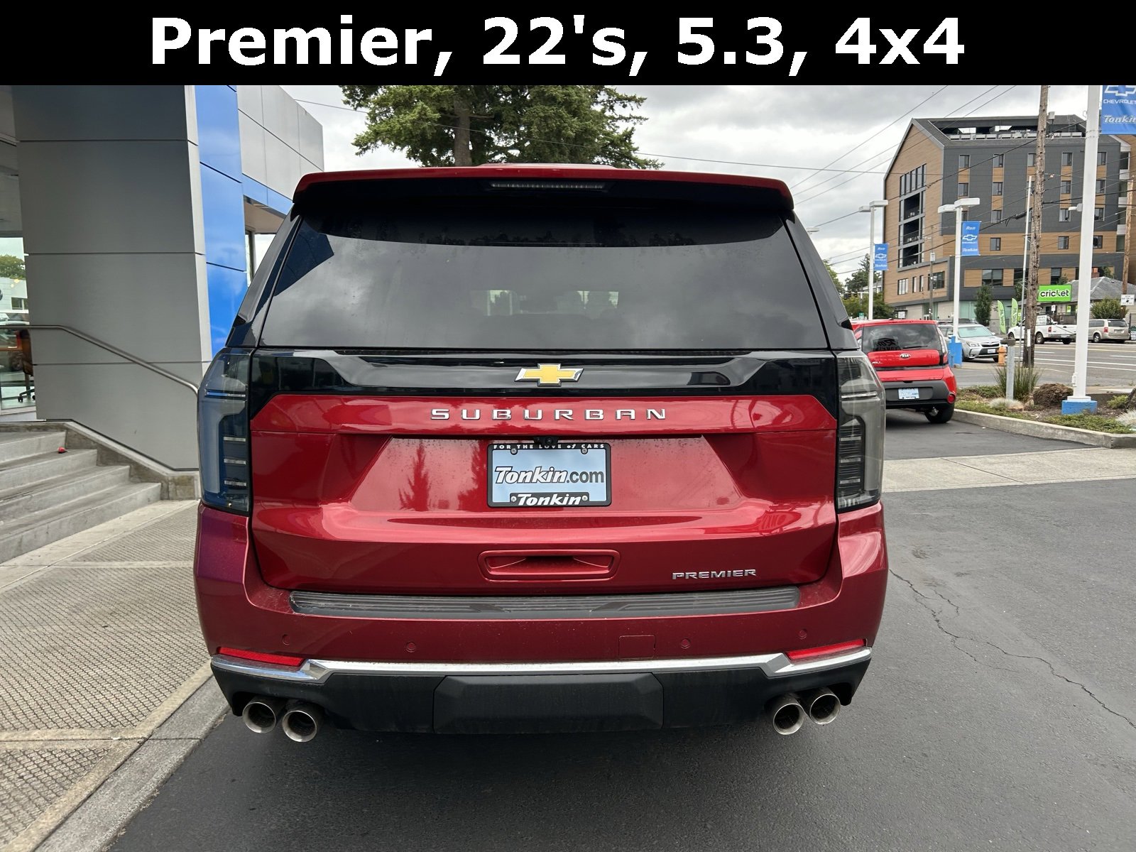 2025 Chevrolet Suburban Premier photo 6