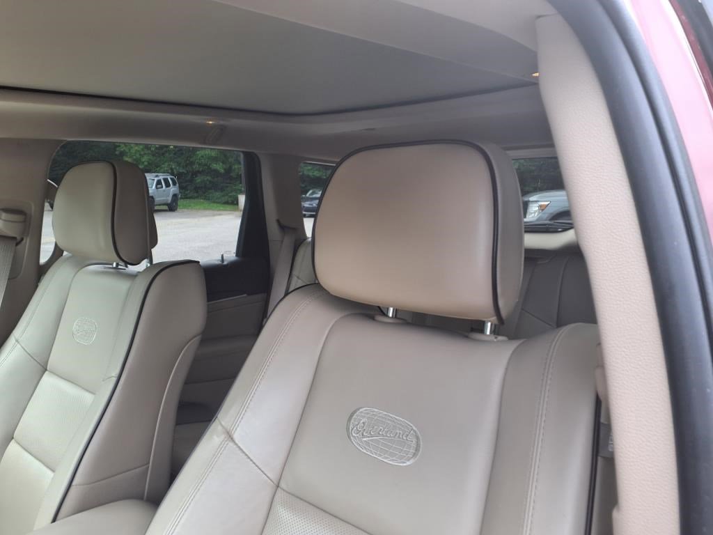 2020 Jeep Grand Cherokee Overland photo 14