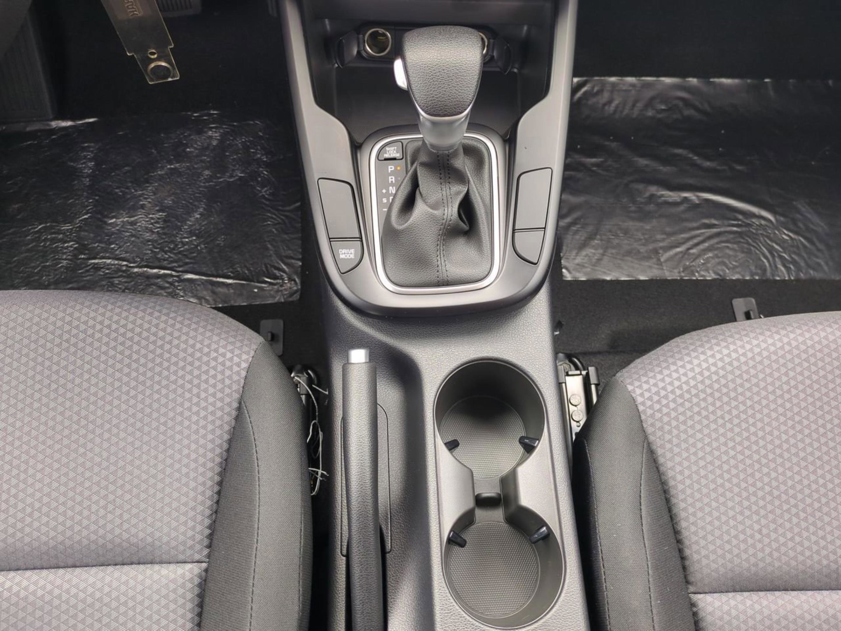 2025 Kia Soul LX photo 16