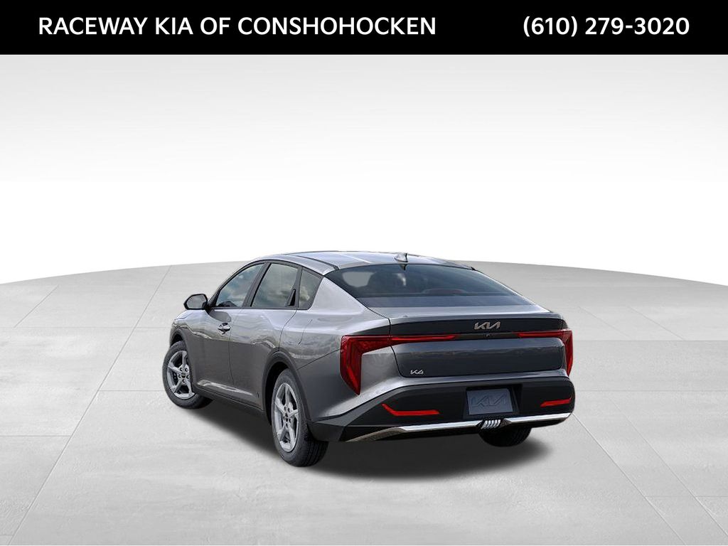 2025 Kia K4 LXS photo 3