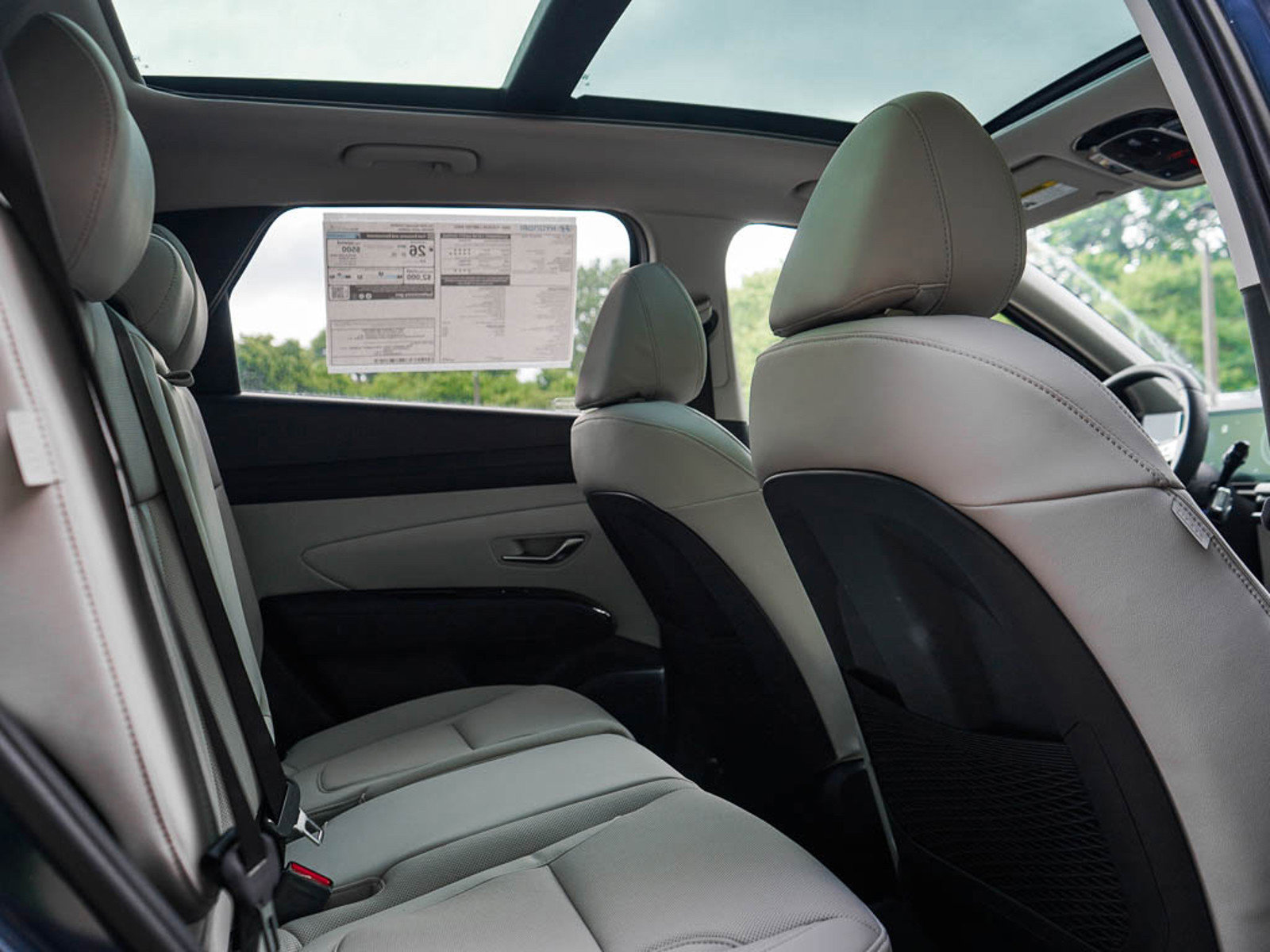 2025 Hyundai Tucson Limited photo 11