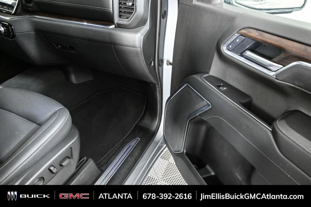 2025 Gmc Sierra SLT photo 19