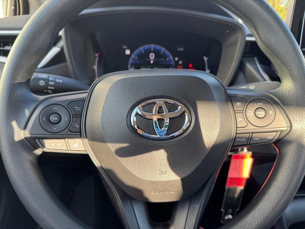 2026 Toyota Corolla LE photo 9