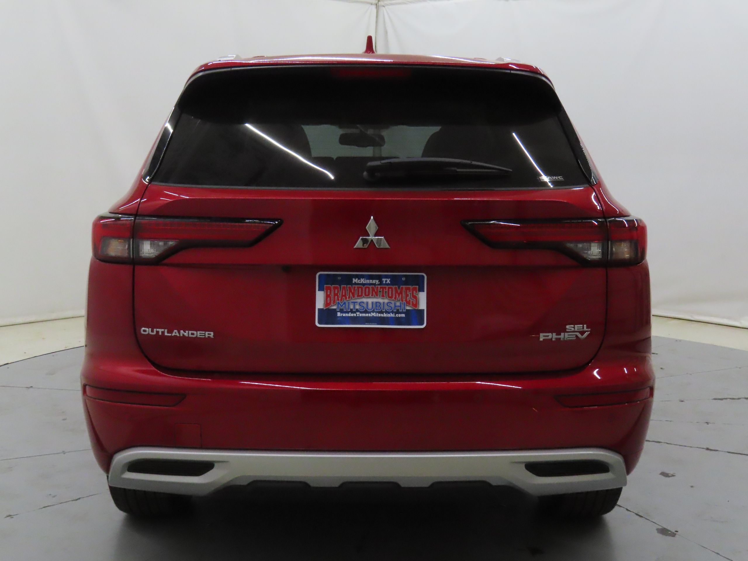 2025 Mitsubishi Outlander PHEV SEL photo 3