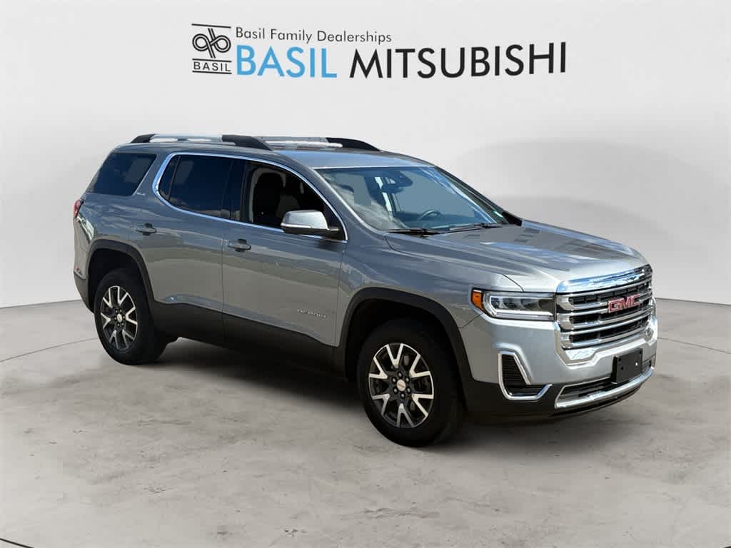 2023 GMC Acadia SLE's photo