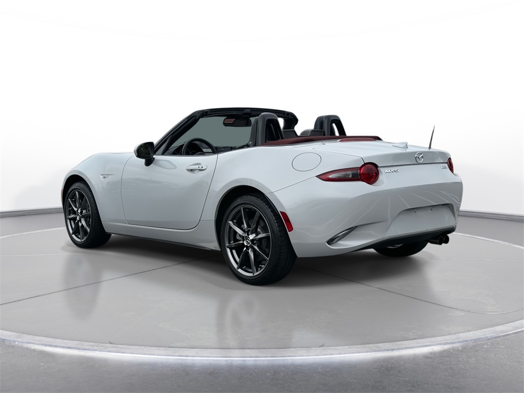 2018 Mazda MX-5 Miata Miata Grand Touring photo 6