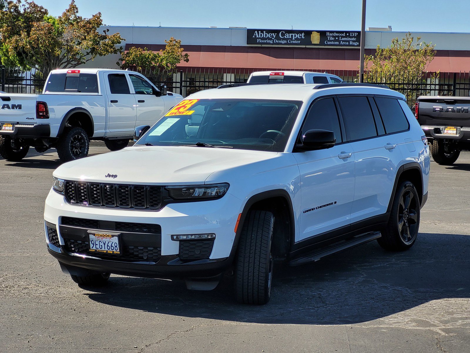 2023 Jeep Grand Cherokee Limited photo 8