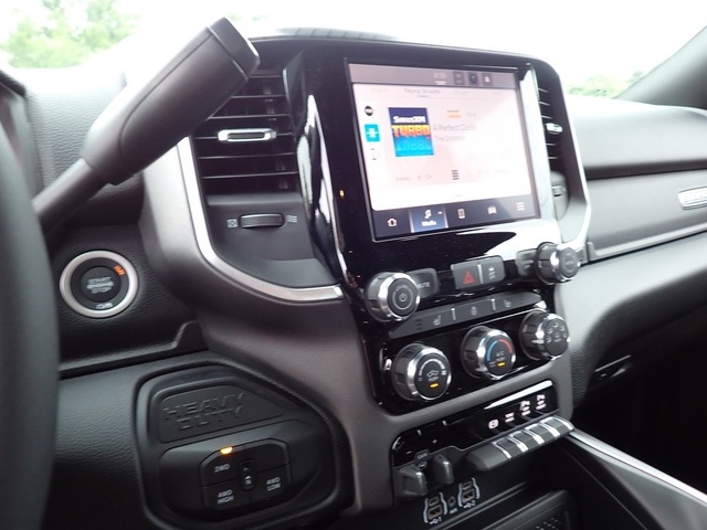 2025 Ram 2500 Big Horn photo 16