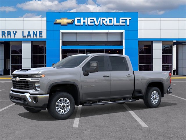 2025 Chevrolet Silverado 2500HD LT photo 2