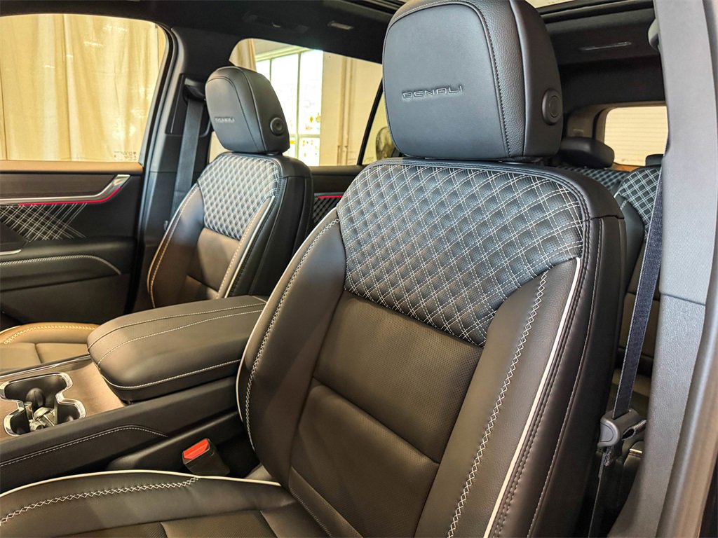 2026 Gmc Acadia Denali photo 12