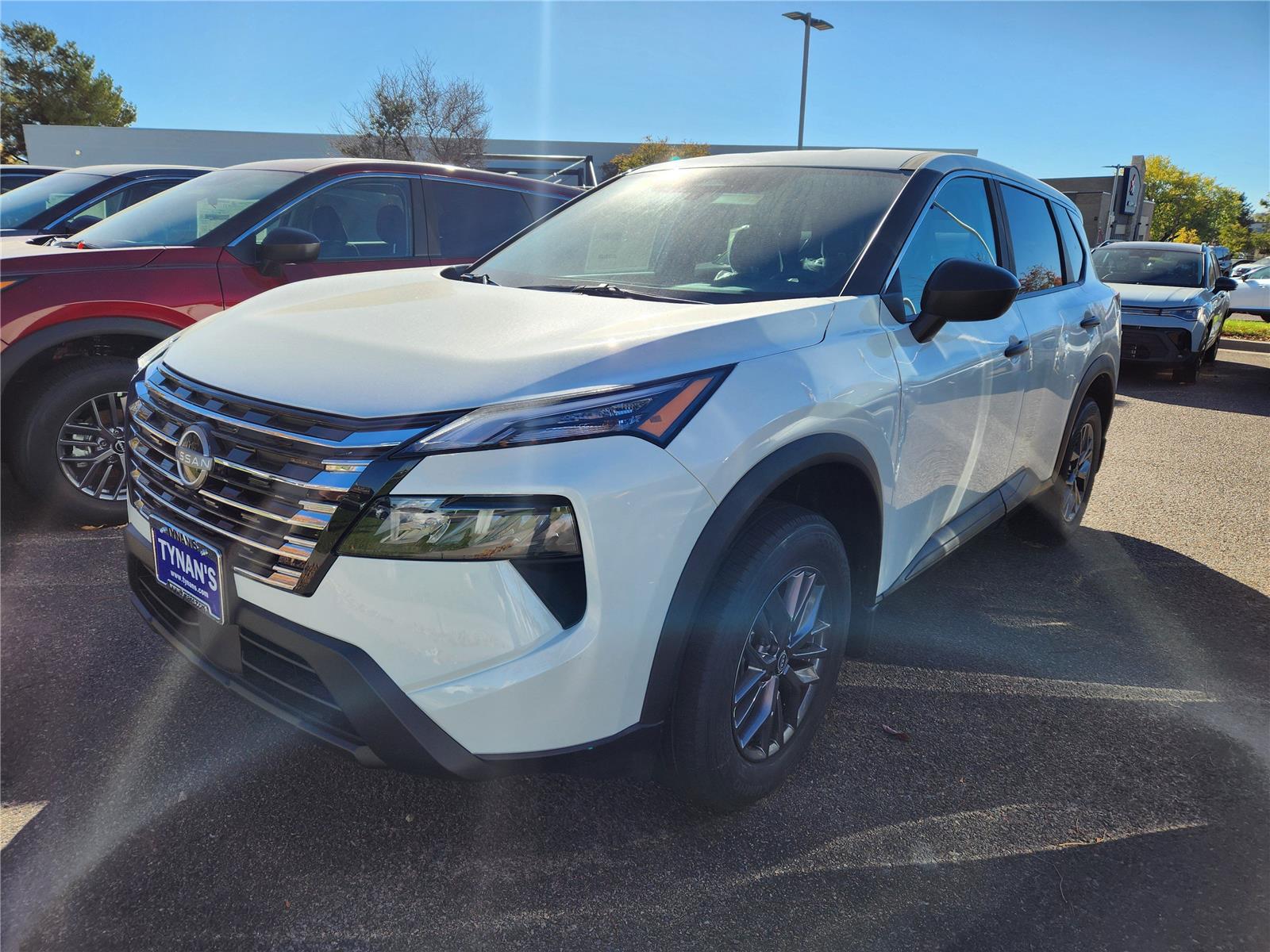 2026 Nissan Rogue S photo 3