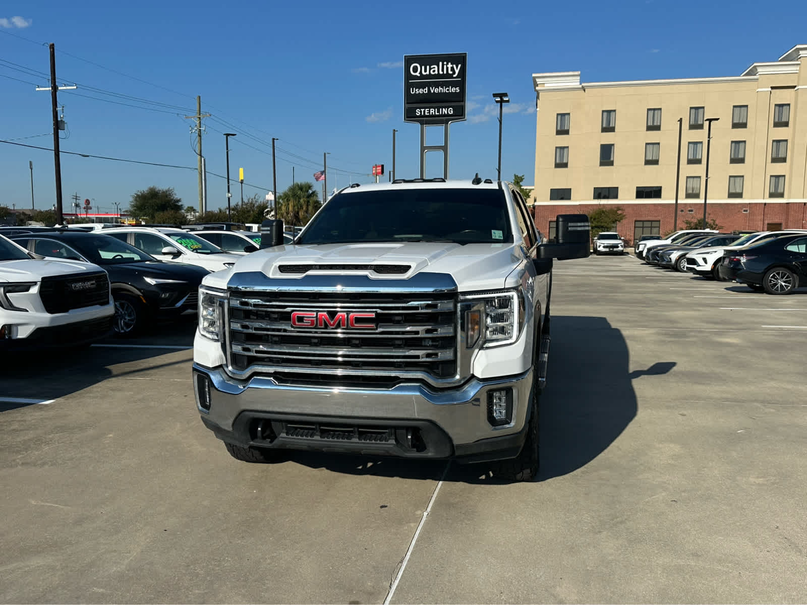 2023 Gmc Sierra 2500 HD SLE photo 3