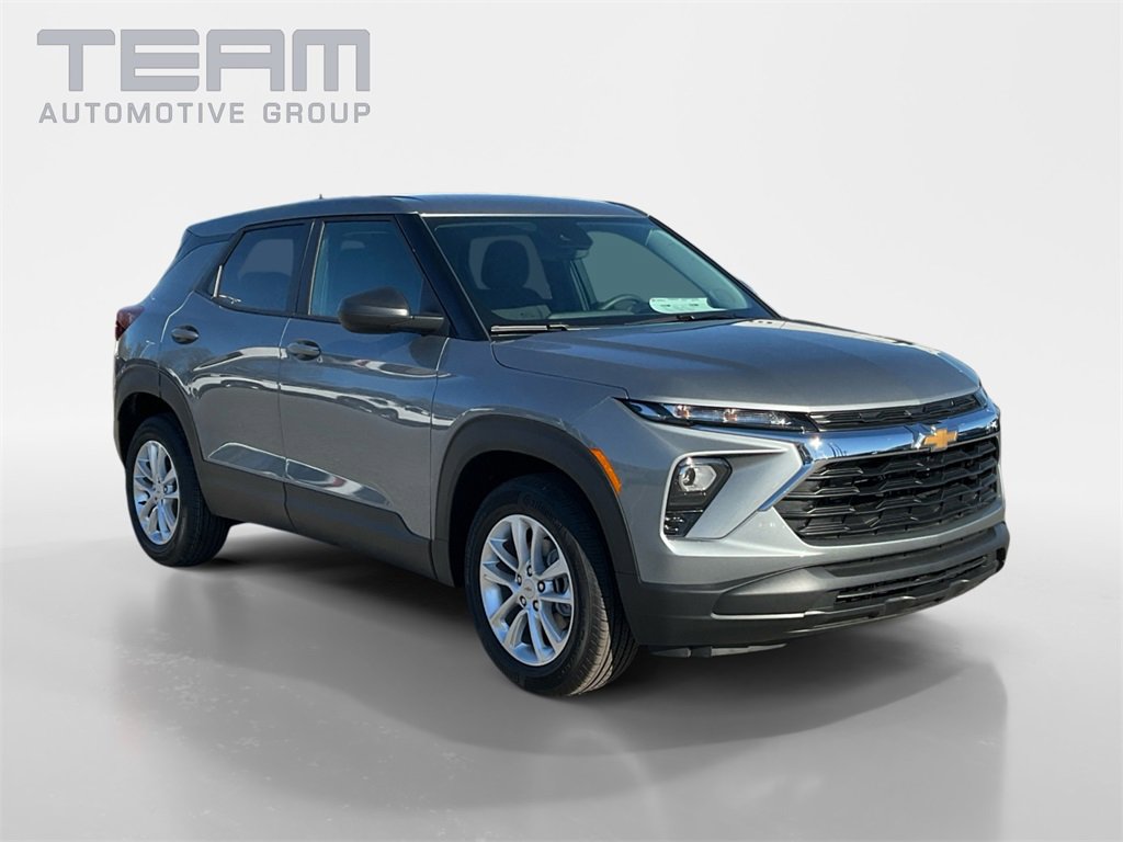 2026 Chevrolet Trailblazer LS's photo