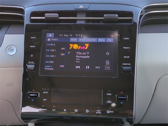 2022 Hyundai Tucson SEL photo 18