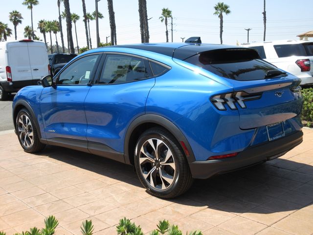 2025 Ford Mustang Mach-E Select photo 2