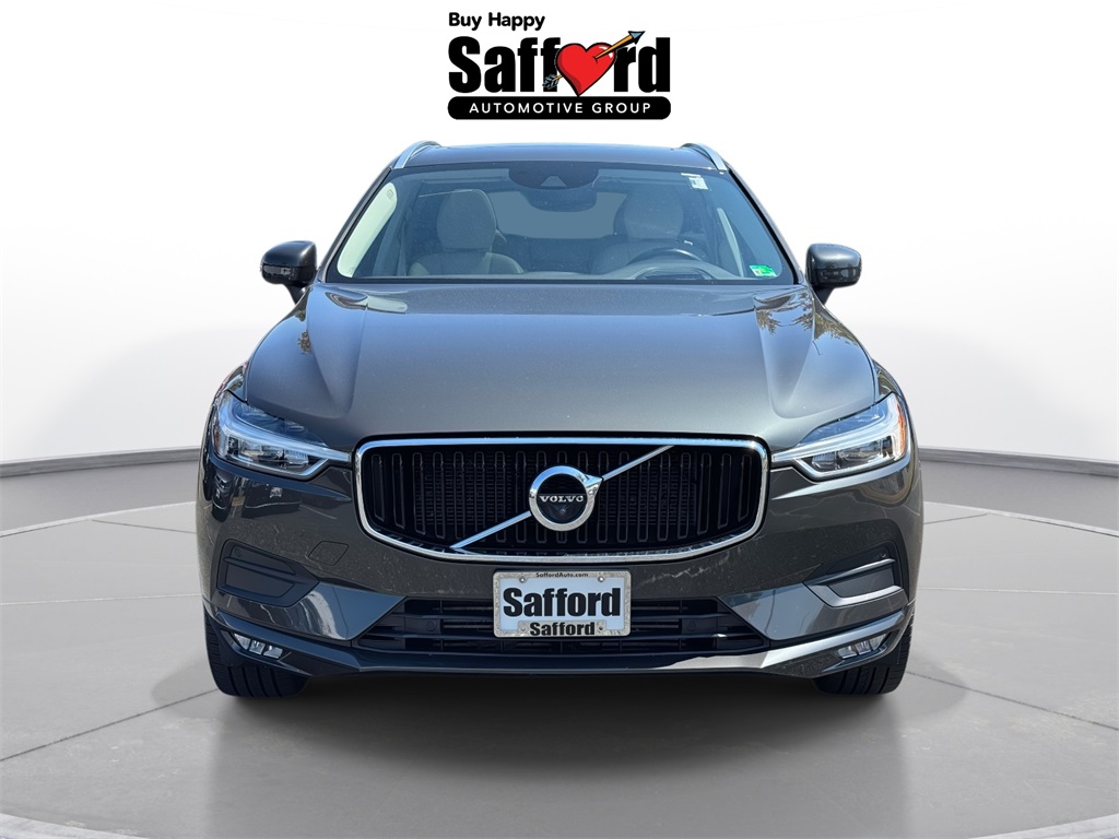 2021 Volvo XC60 T5 Momentum photo 8
