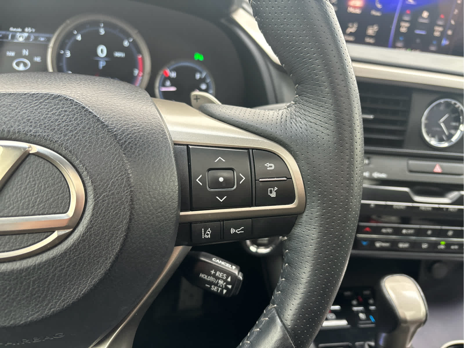 2019 Lexus RX 350 photo 16