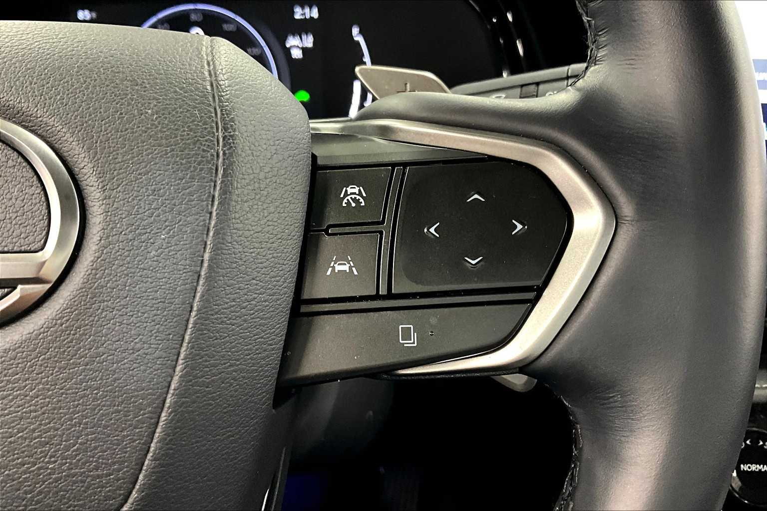 2025 Lexus NX Premium AWD photo 21