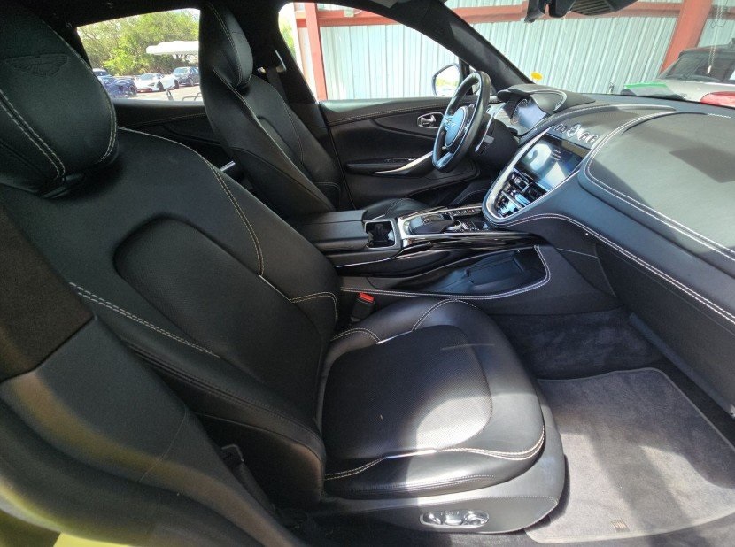 2021 ASTON MARTIN DBX - Image 9
