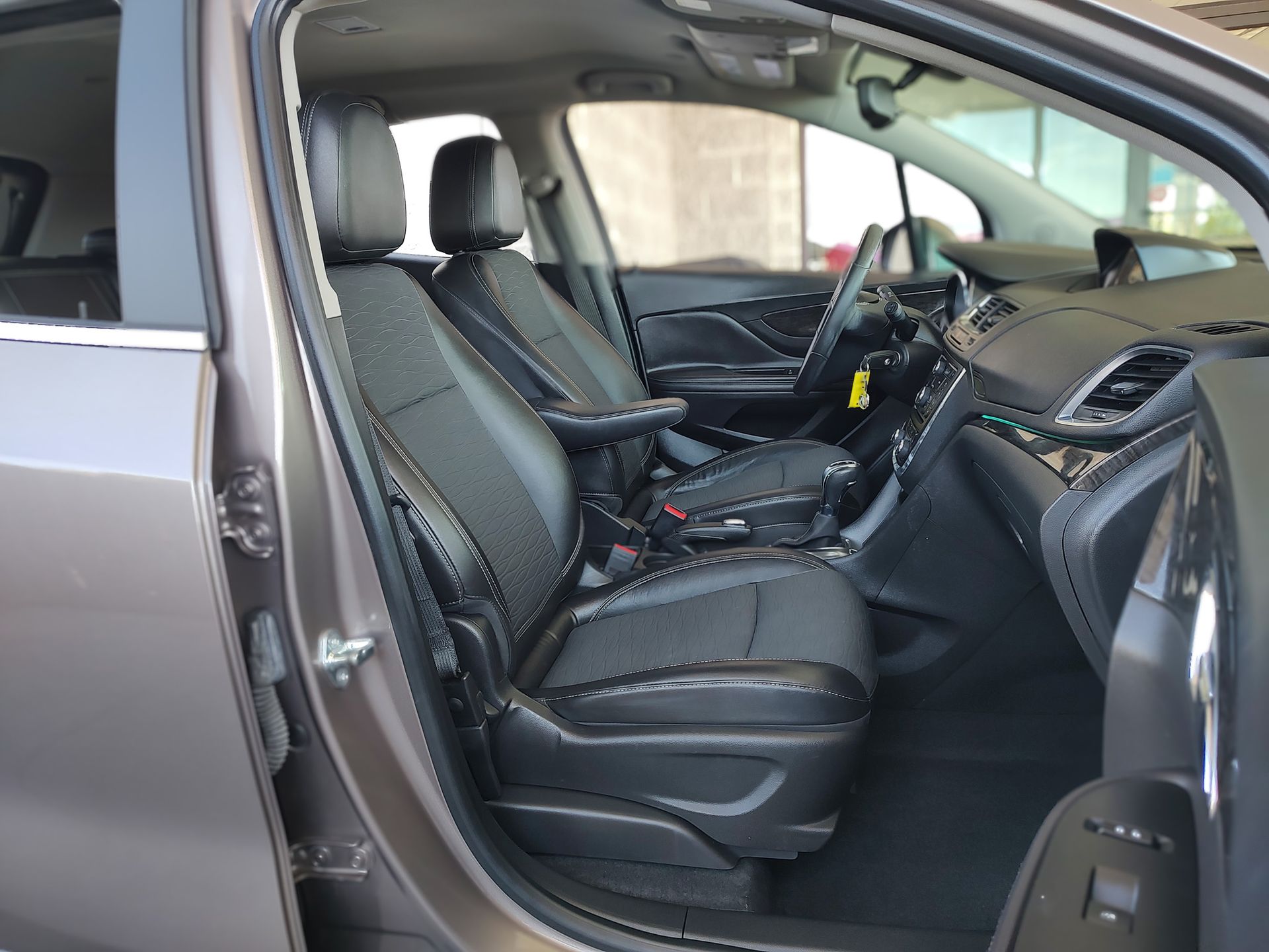 2015 Buick Encore Base photo 11
