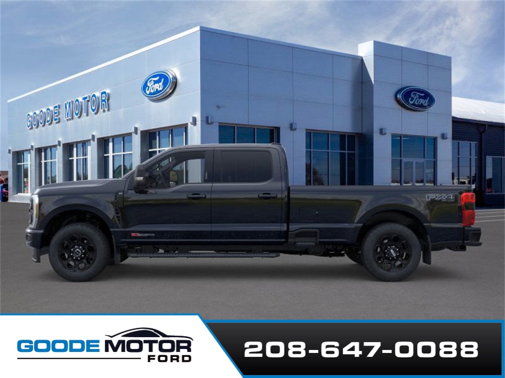 2026 Ford F-350 XLT photo 3