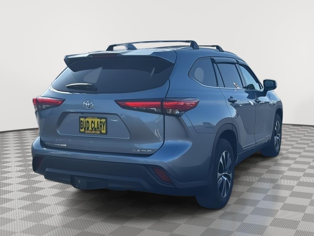 2022 Toyota Highlander XLE photo 4