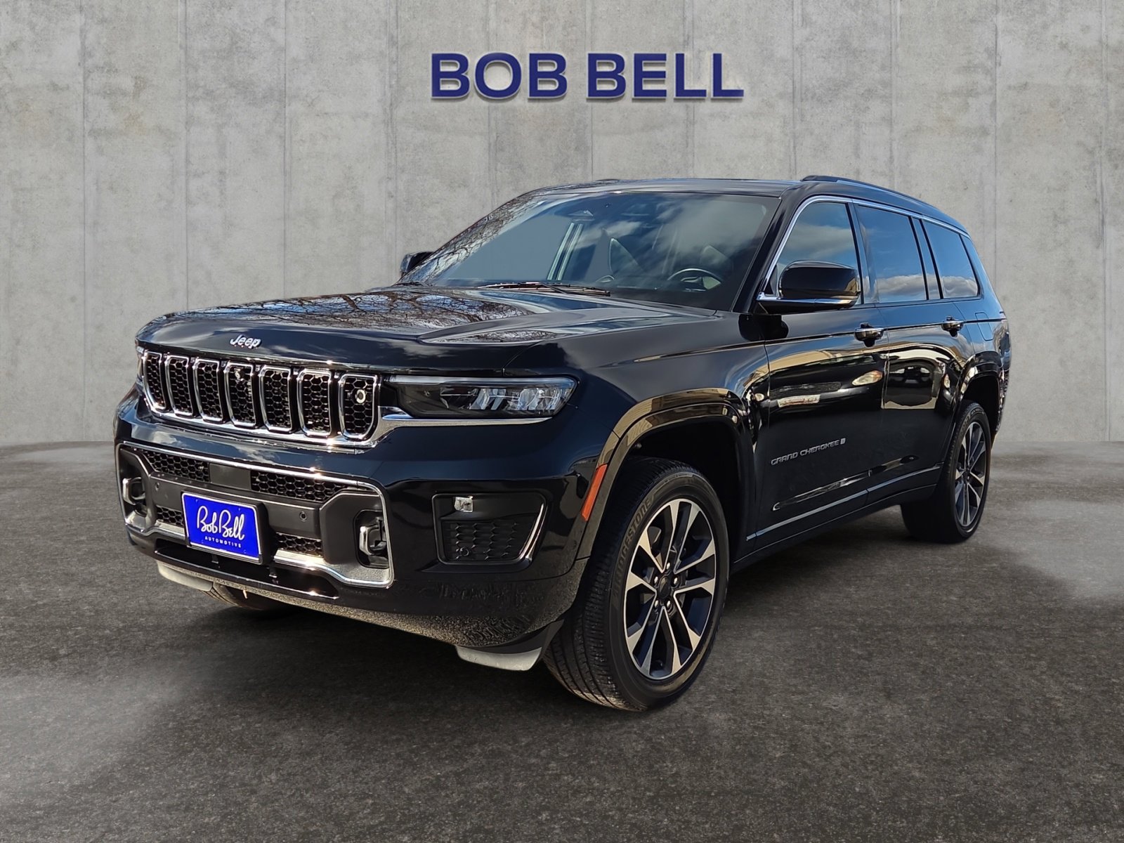 2022 Jeep Grand Cherokee L Overland's photo