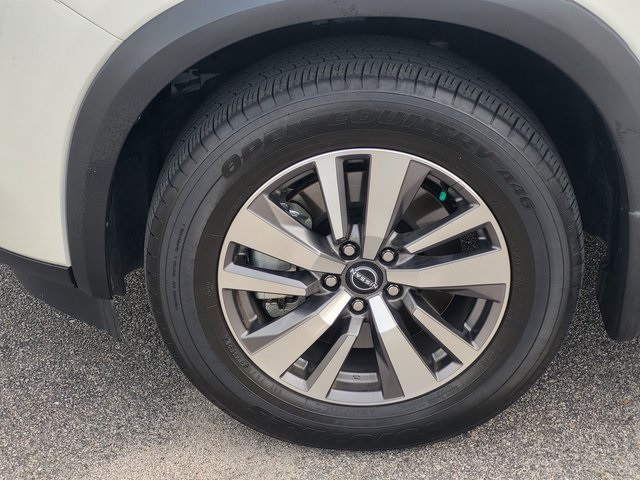 2022 Nissan Pathfinder SL photo 7