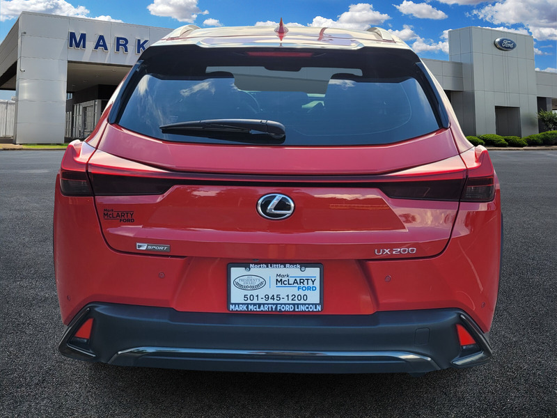 2021 Lexus UX 200 F SPORT photo 4