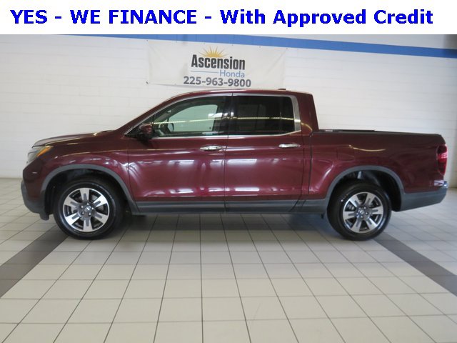 2019 Honda Ridgeline RTL-E photo 2