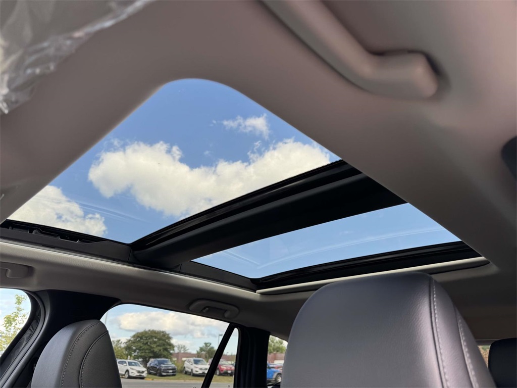 2025 Mazda CX-50 Premium photo 4