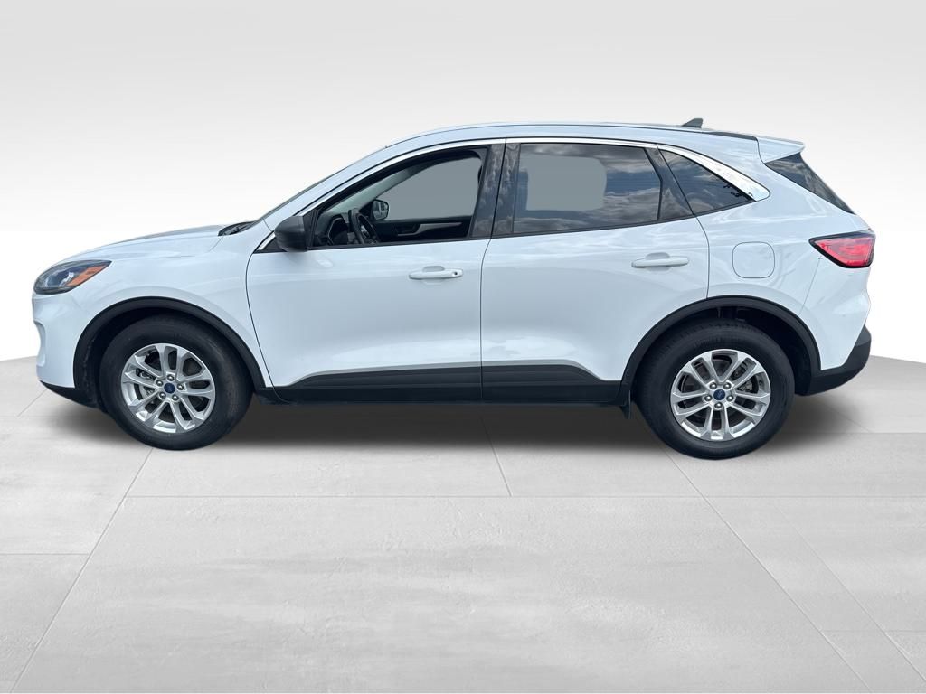 2022 Ford Escape Hybrid SE photo 13