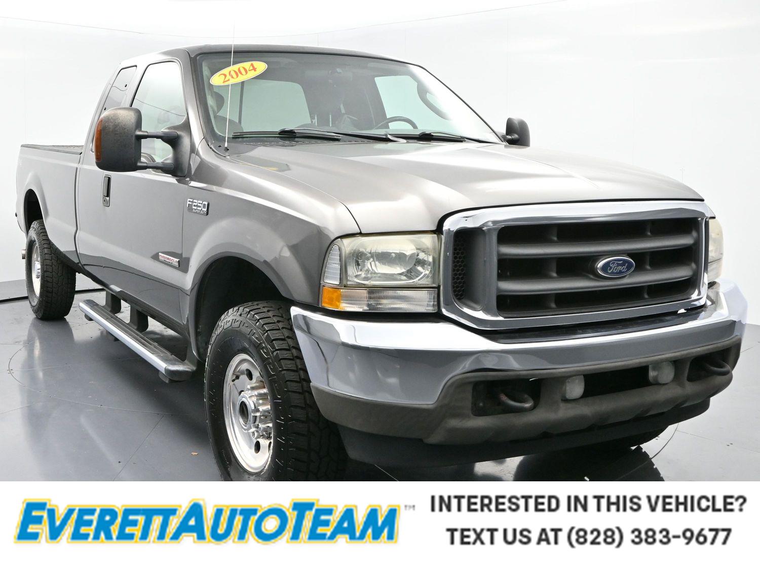 2004 Ford F-250 Super Duty XL's photo