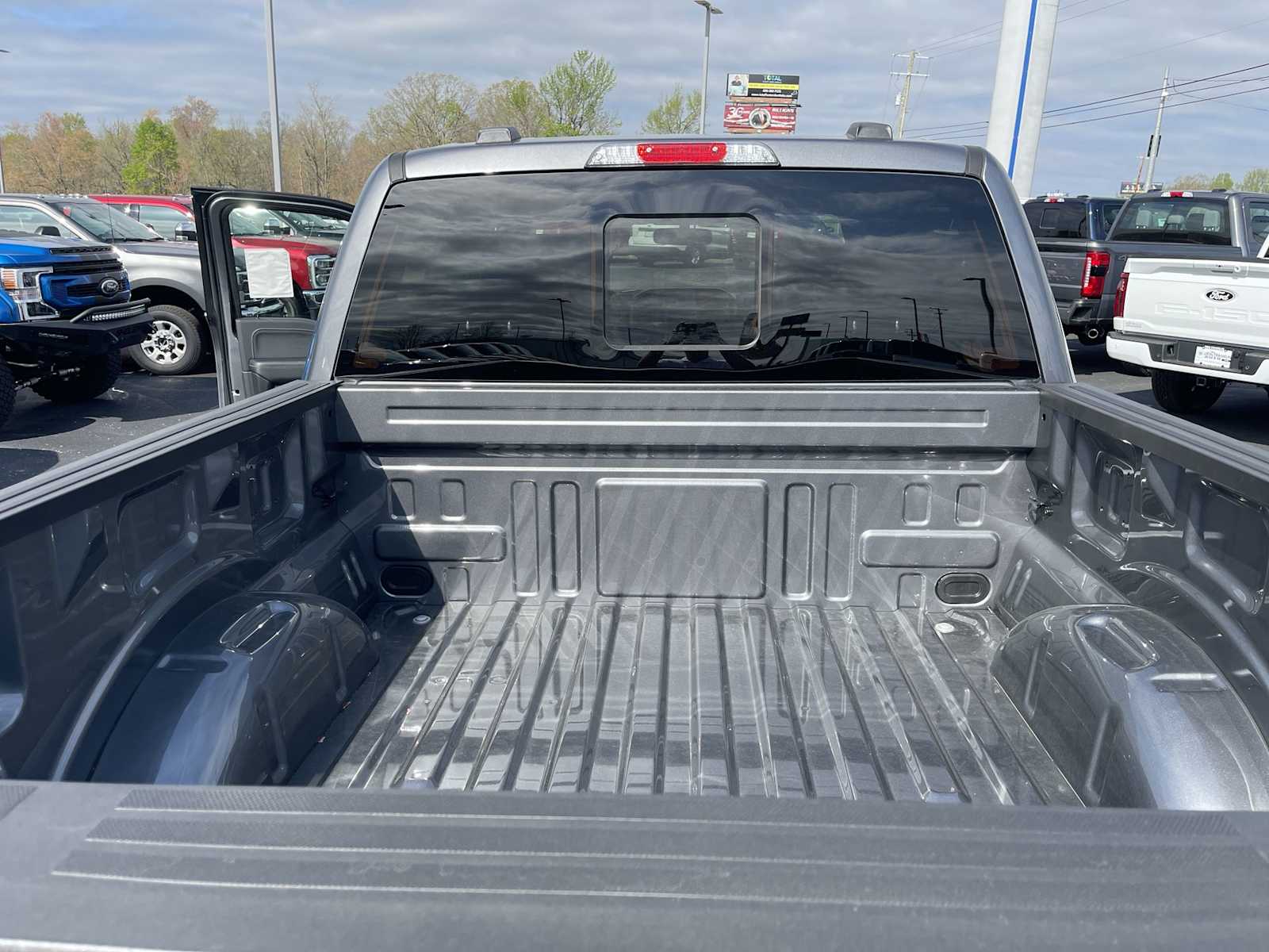 2024 Ford F-150 XLT photo 23