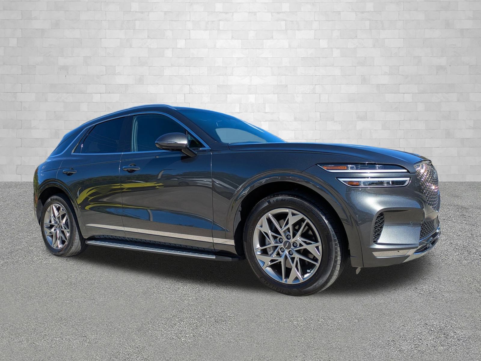 2024 GENESIS GV70 Standard's photo