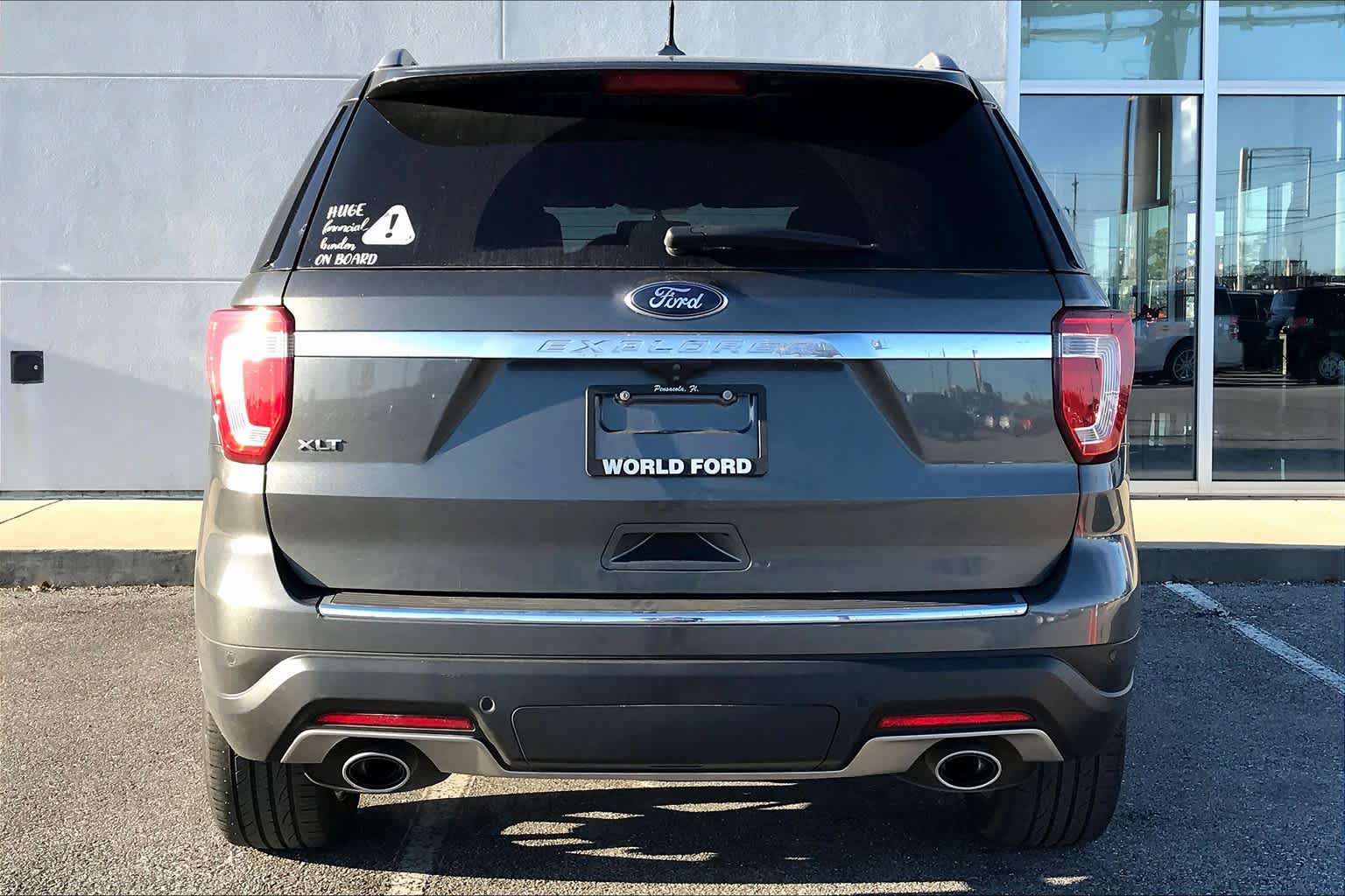 2018 Ford Explorer XLT photo 4