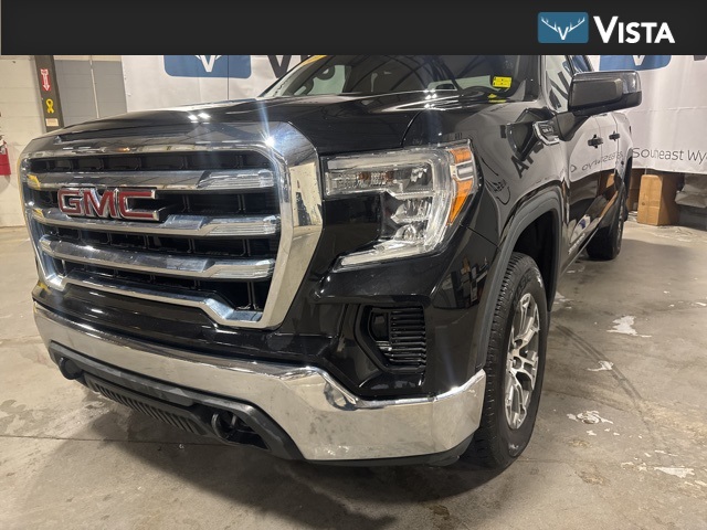 2020 GMC Sierra 1500 SLE's photo
